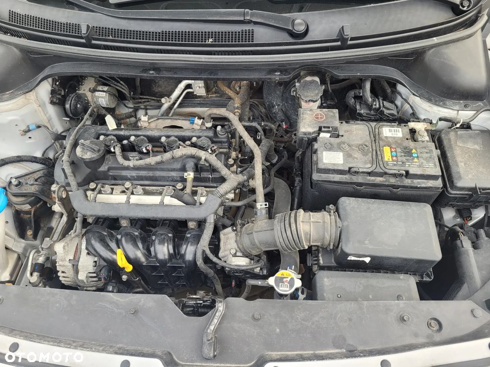 Hyundai i20 1.2 Comfort - 11