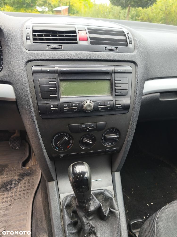 Skoda Octavia - 8