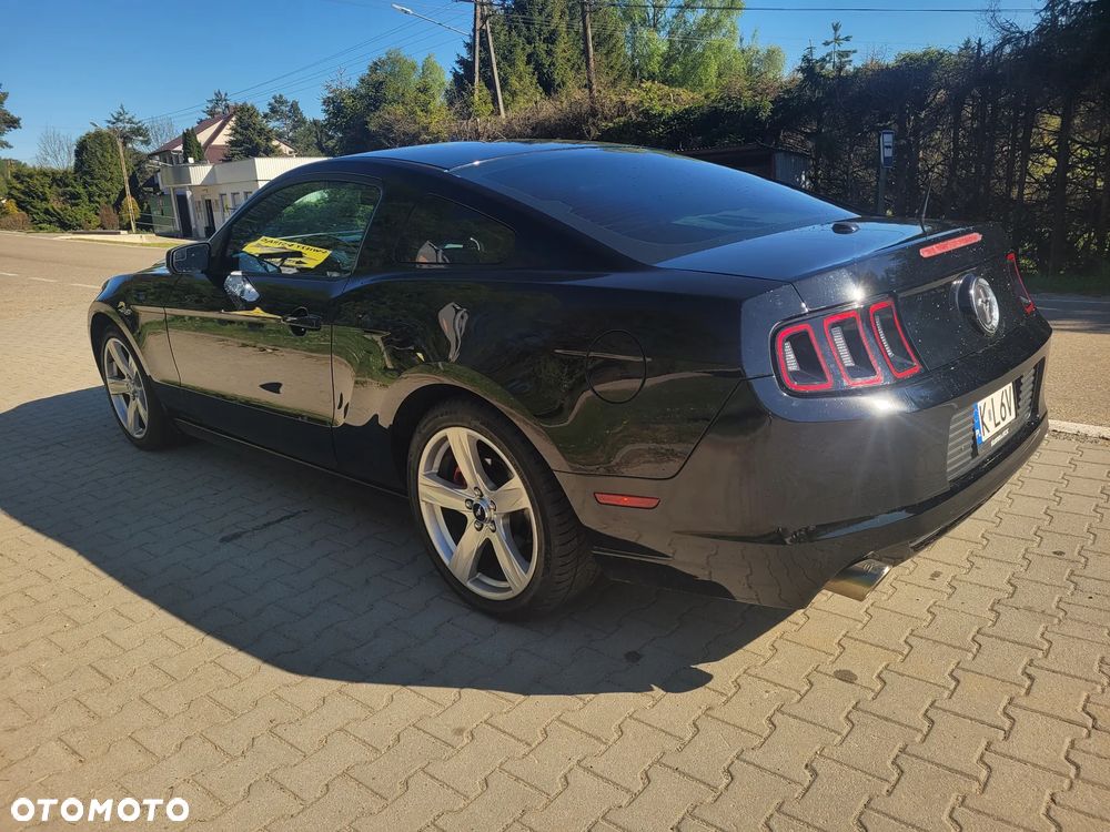 Ford Mustang 3.7 V6 Premium - 9