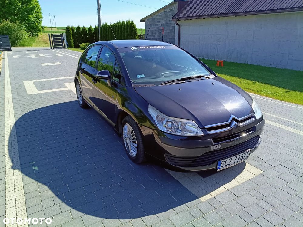Citroën C4 1.6 16V Confort - 13