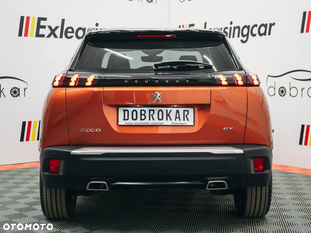 Peugeot 2008 - 12
