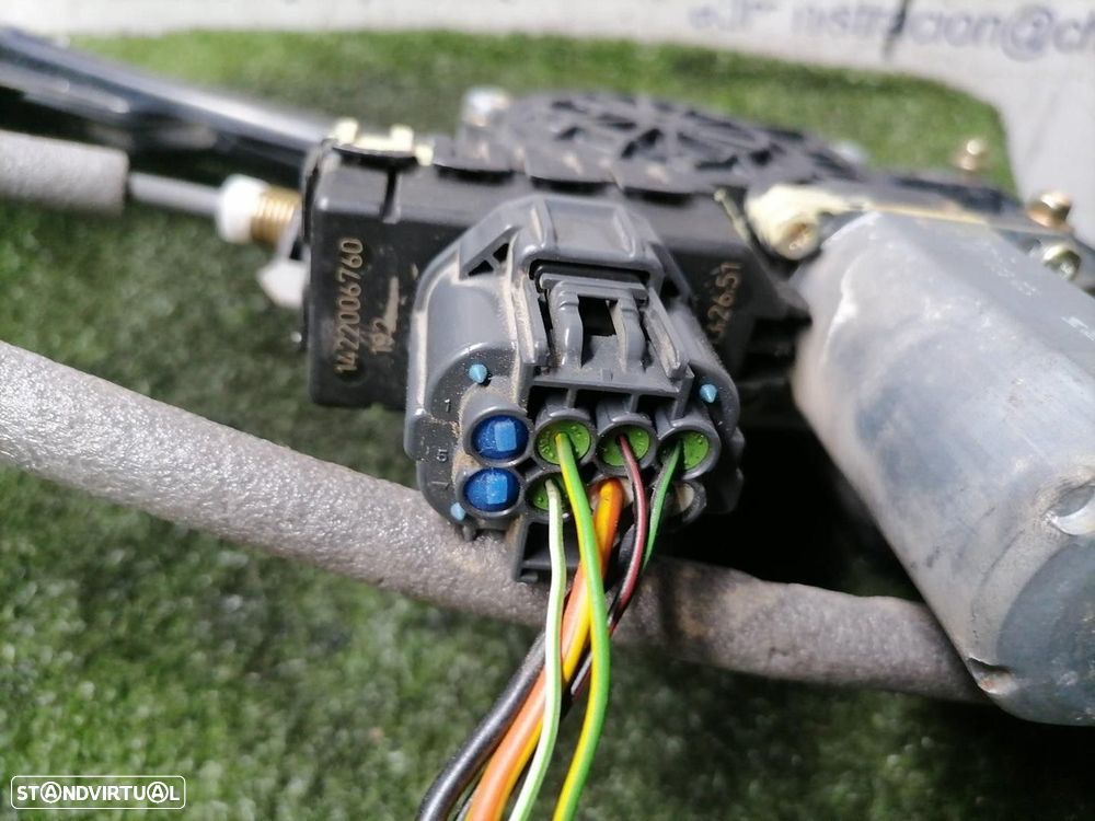 ELEVADOR DE VIDRO FRONTAL ESQUERDO FORD FOCUS SEDAN 2002 -103603XXX - 4