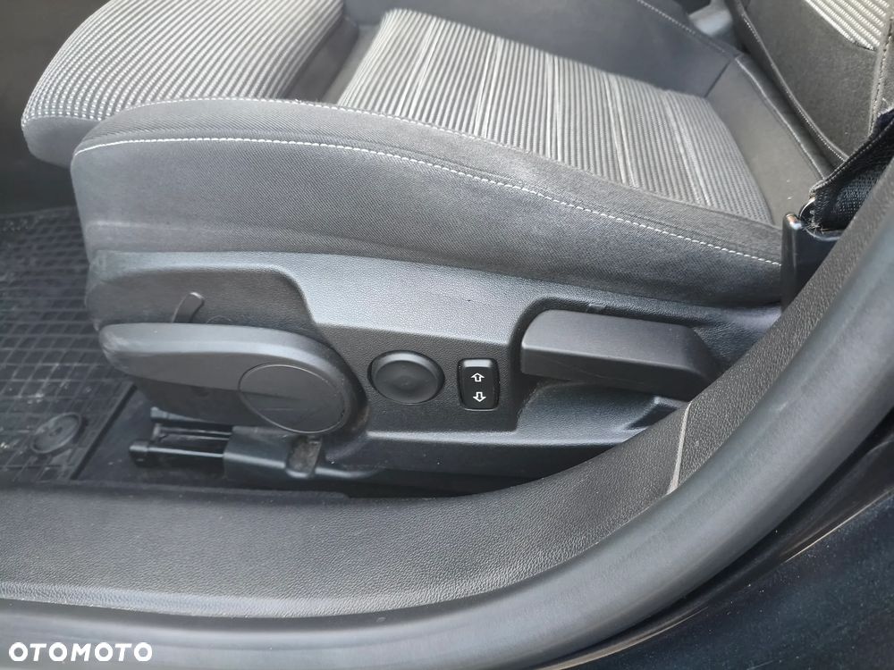 Opel Insignia 2.0 CDTI 4x4 Sport - 22