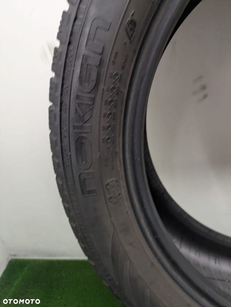 Opony zimowe 205/50/17 Nokian Tyres WR A3 - 6