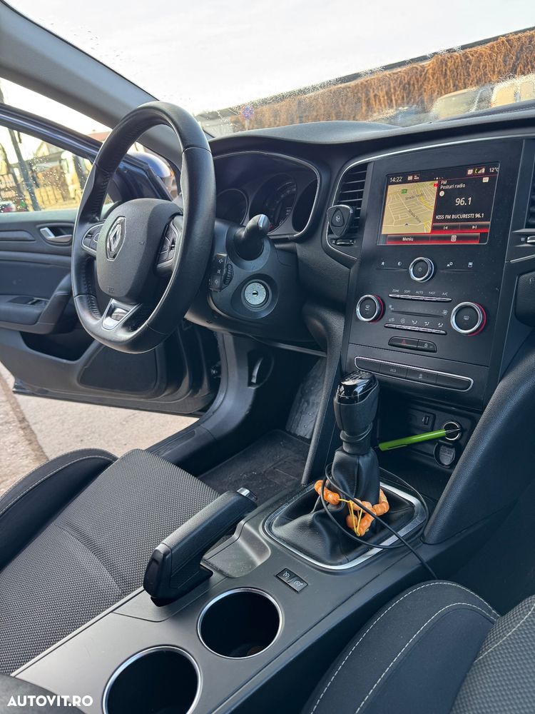 Renault Megane 1.5 dCi Pro - 4