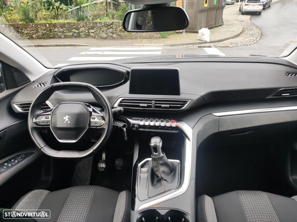 Peugeot 5008 1.5 BlueHDi Style - 9