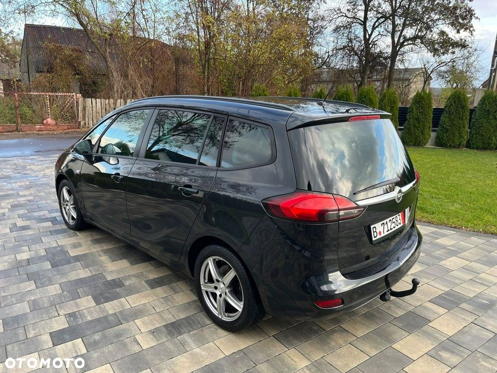 Opel Zafira - 8