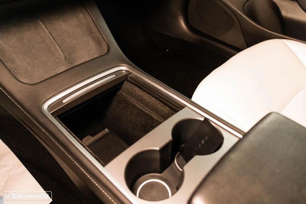 Tesla Model 3 Long Range Tração Integral - 27