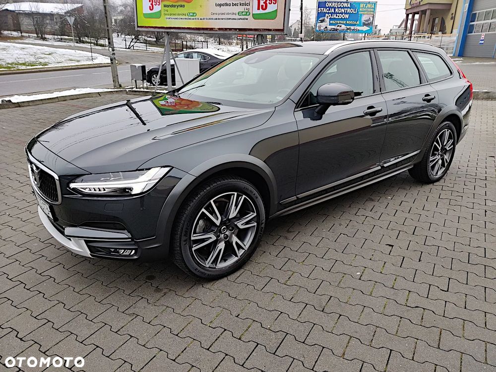 Volvo V90 Cross Country D5 AWD Geartronic Pro - 8