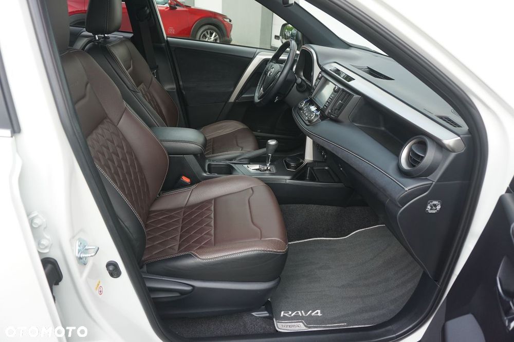 Toyota RAV4 Hybrid Selection 4x2 - 23