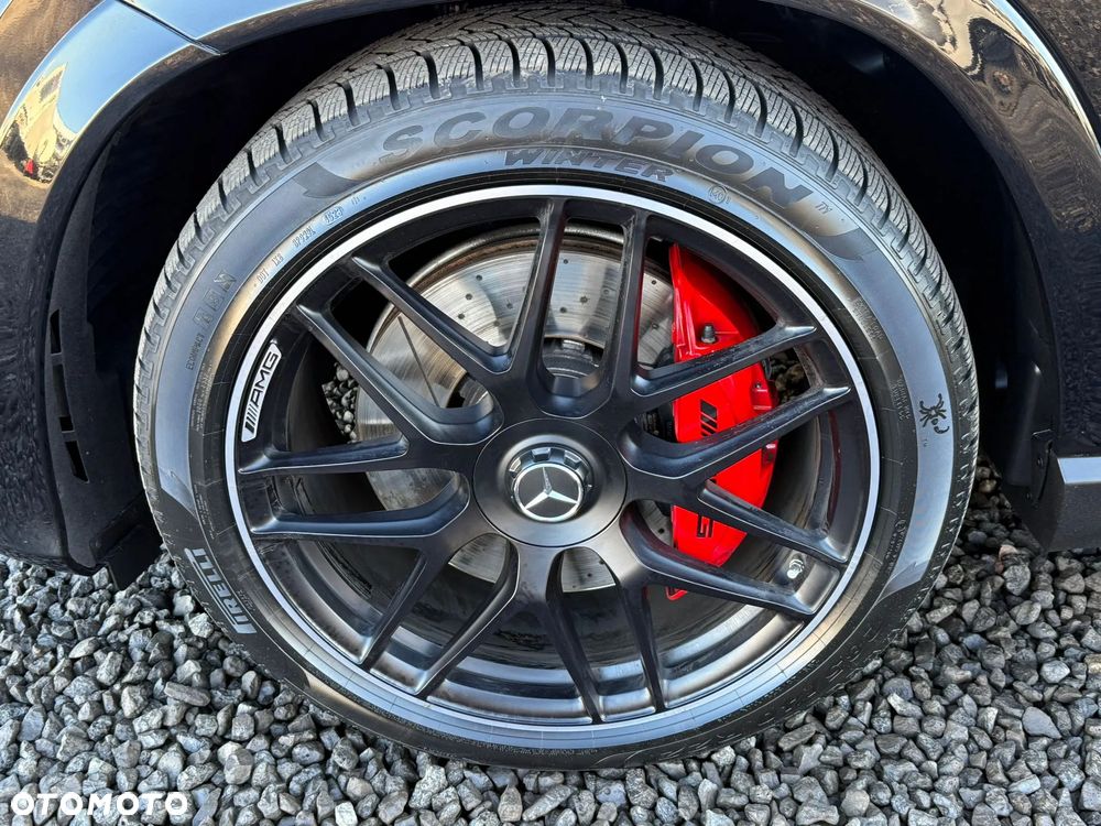 Mercedes-Benz GLE - 16