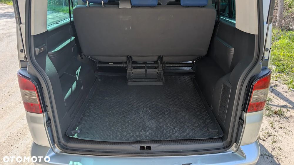 Volkswagen Caravelle L2 - 11