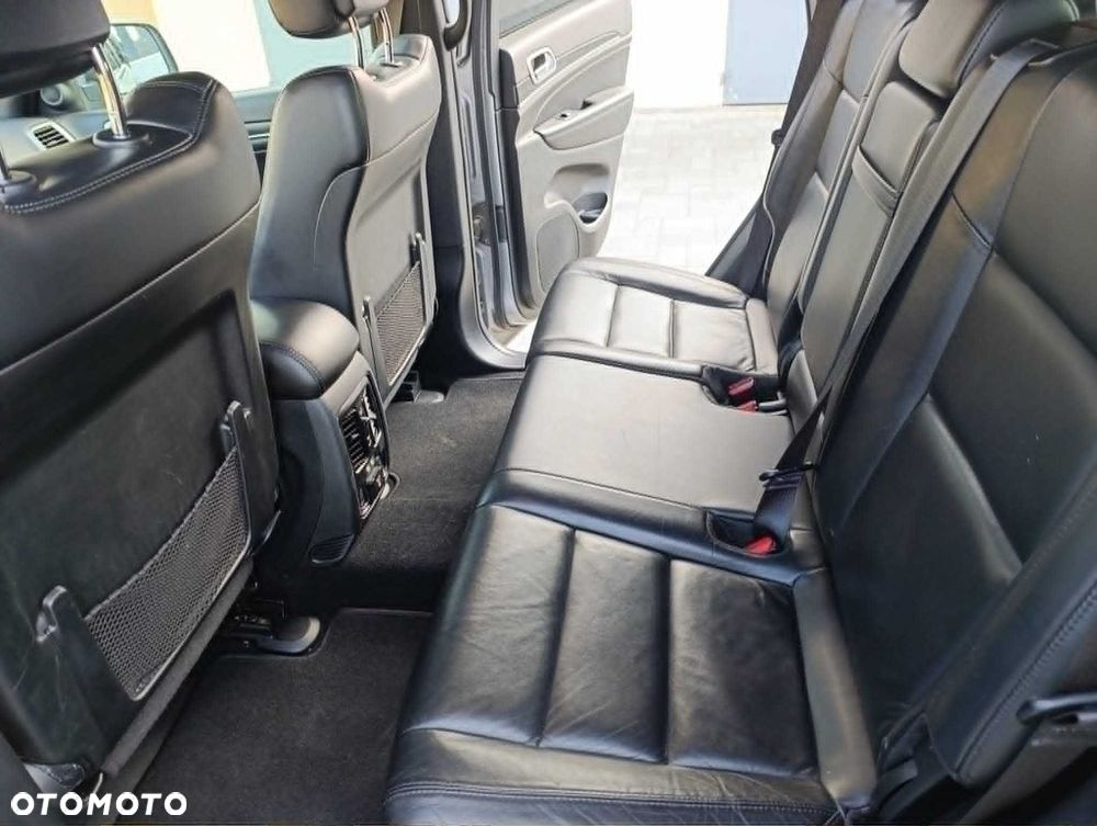 Jeep Grand Cherokee - 6