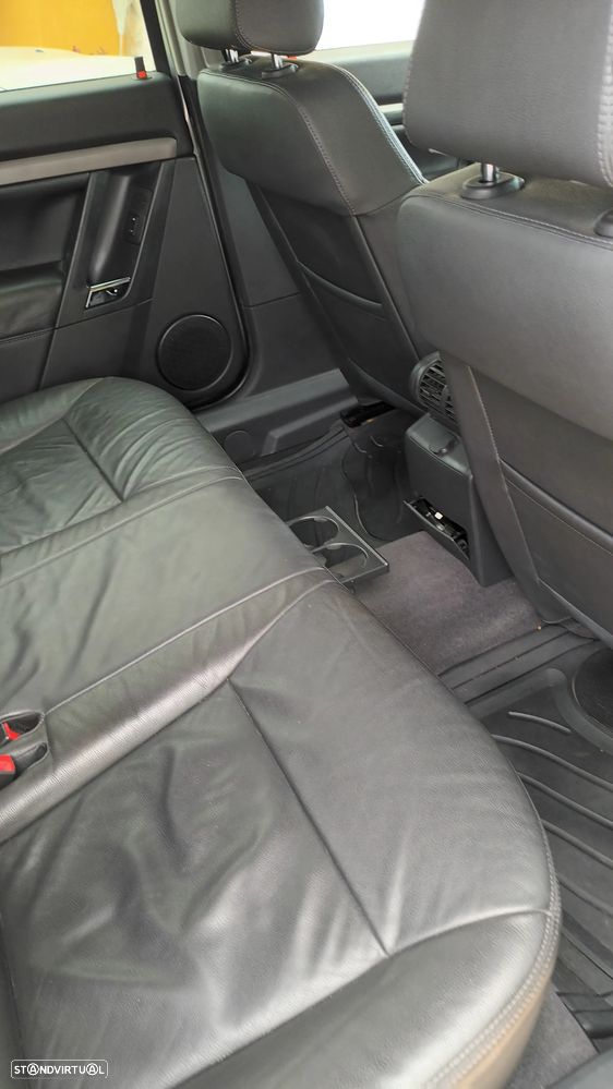 Opel Vectra Caravan 1.9 CDTi Executive - 17