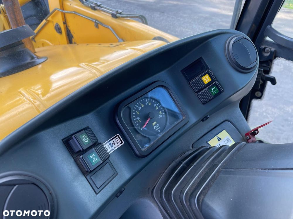 New Holland Koparko Ładowarka Koparka New Holland LB 115, Rok 2003, Łyżko Krokodyl, Ramię z teleskopem, GOTOWA DO PRACY, BRUTTO! - 13
