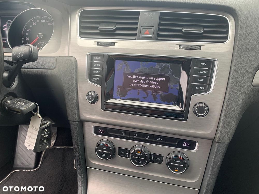 Volkswagen Golf 1.6 BlueTDI Comfortline - 26