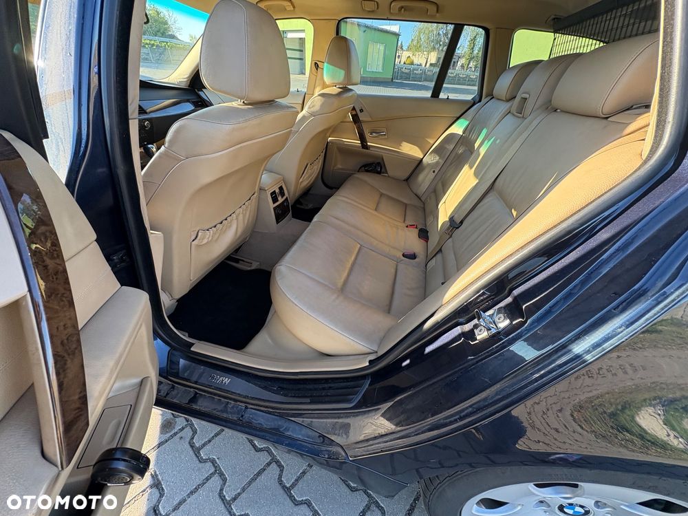 BMW Seria 5 - 11