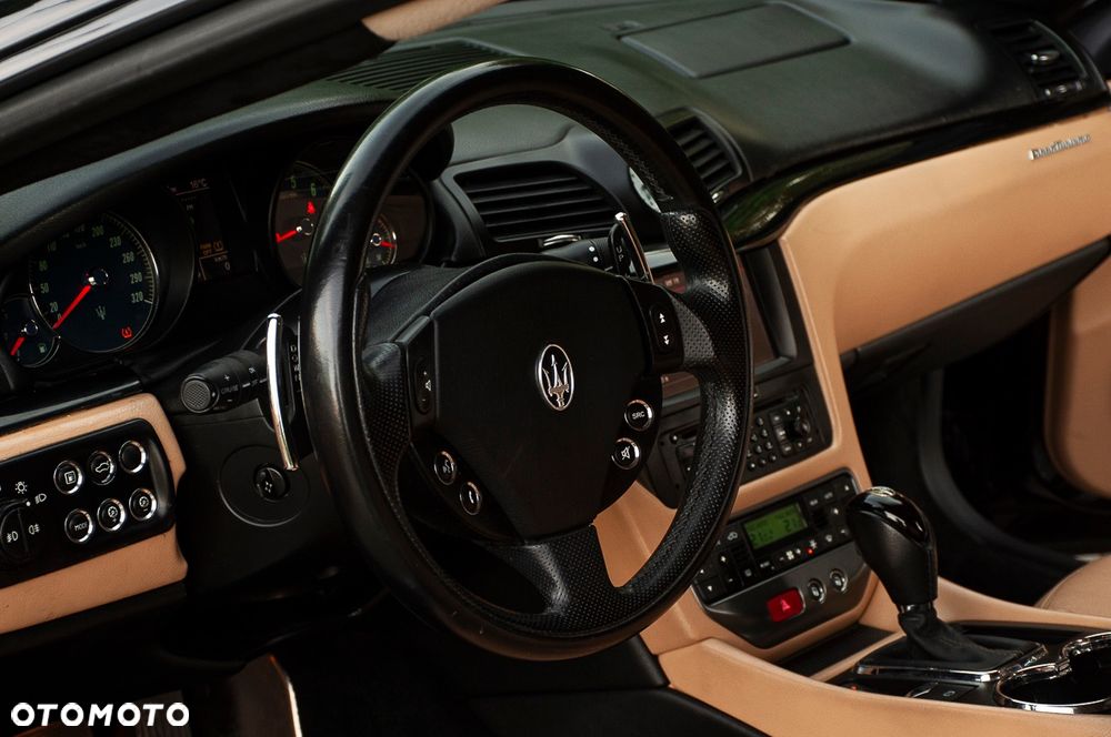 Maserati GranTurismo - 38