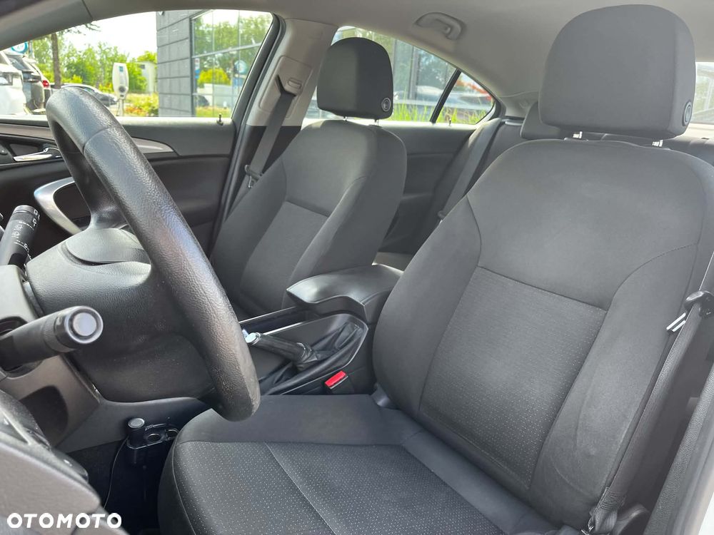Opel Insignia 1.4 T Active S&S - 10