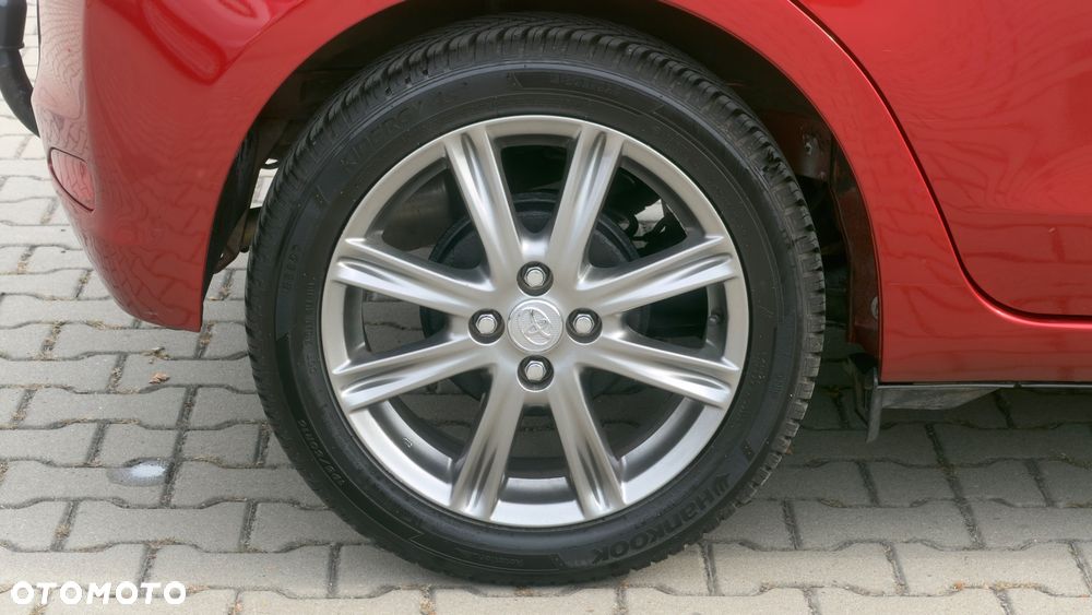 Toyota Yaris 1.33 Prestige - 29