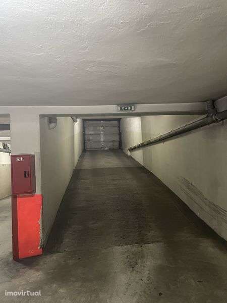 Alugo lugar de garagem - Grande imagem: 3/3