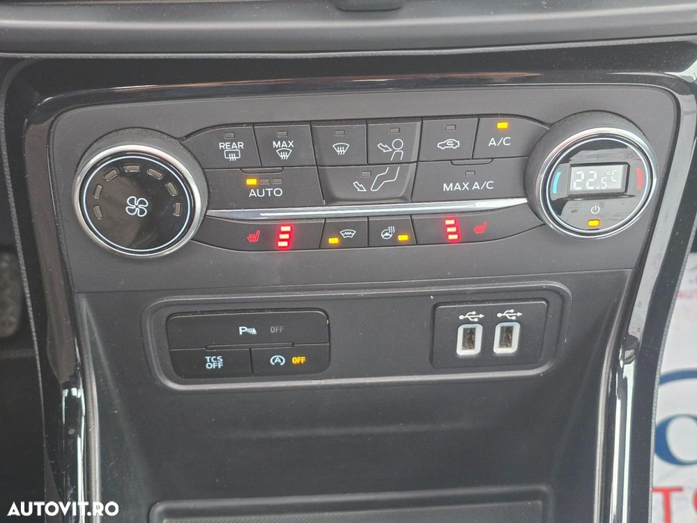 Ford EcoSport - 14
