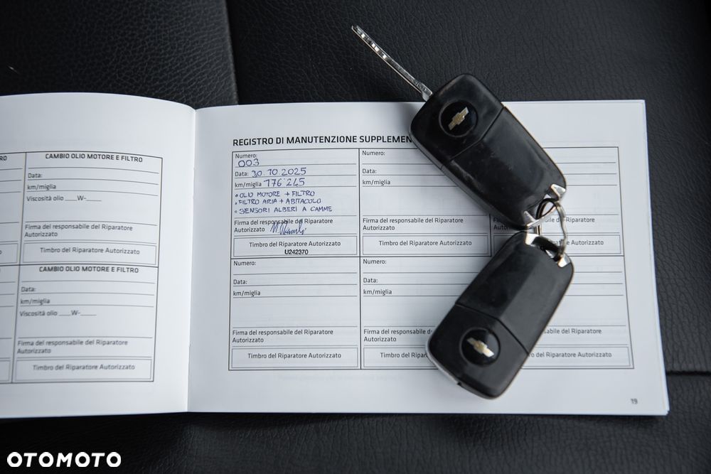 Chevrolet Captiva - 32
