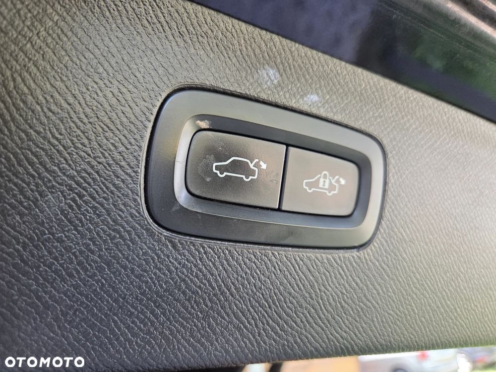 Volvo XC 90 T6 AWD Inscription 7os - 28