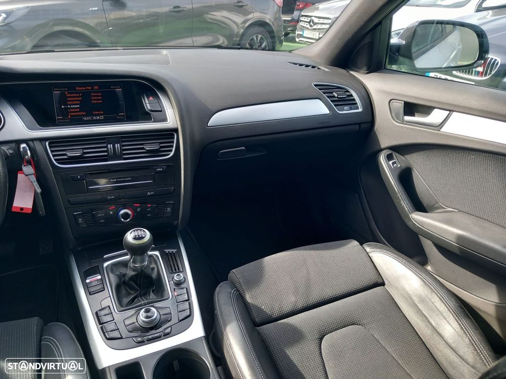 Audi A4 2.0 TDI S-line - 13