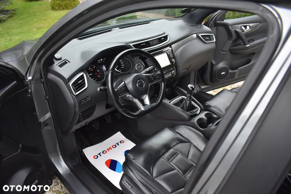 Nissan Qashqai 1.6 dCi TEKNA+ - 7