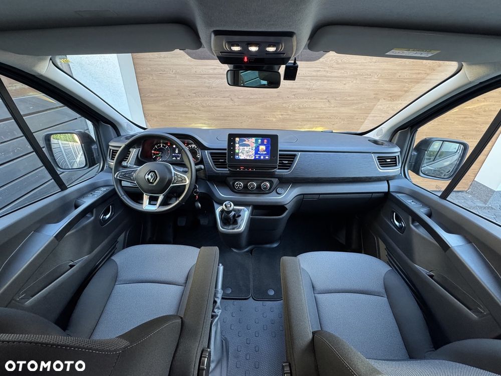 Renault Trafic - 23