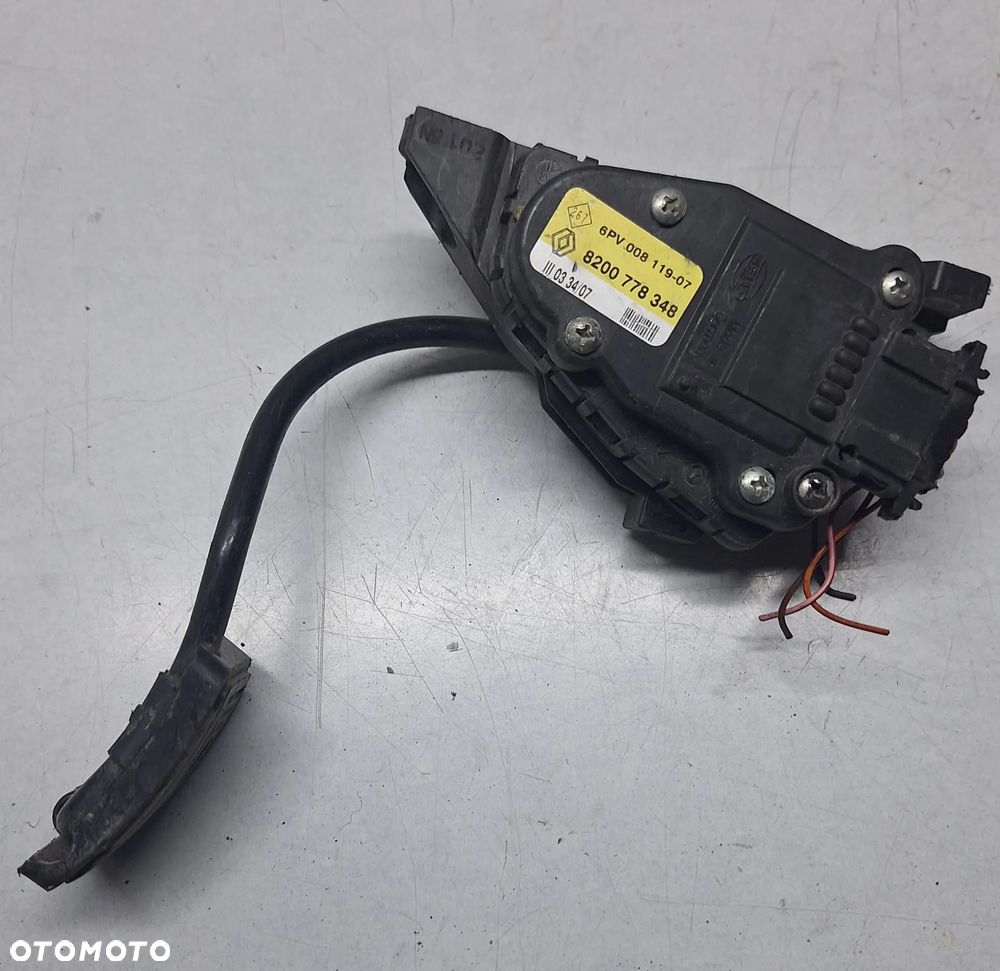 POTENCJOMETR PEDAŁ GAZU MASTER 2.3DCI 8200778348 - 1