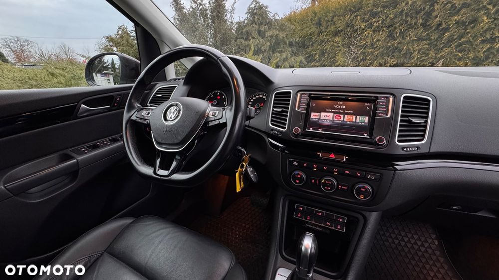 Volkswagen Sharan 2.0 TDI DSG 4MOTION (BlueMotion Technology) Highline - 40