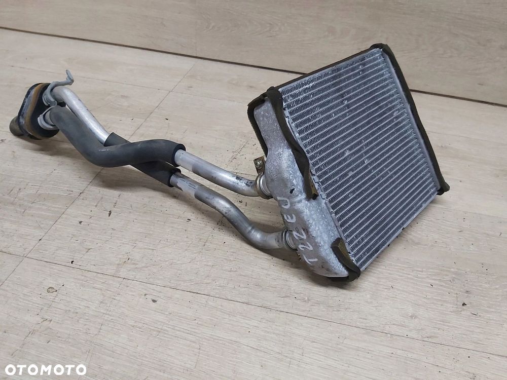 Toyota AVENSIS T22 nagrzewnica chłodniczka ogrzewania - 3