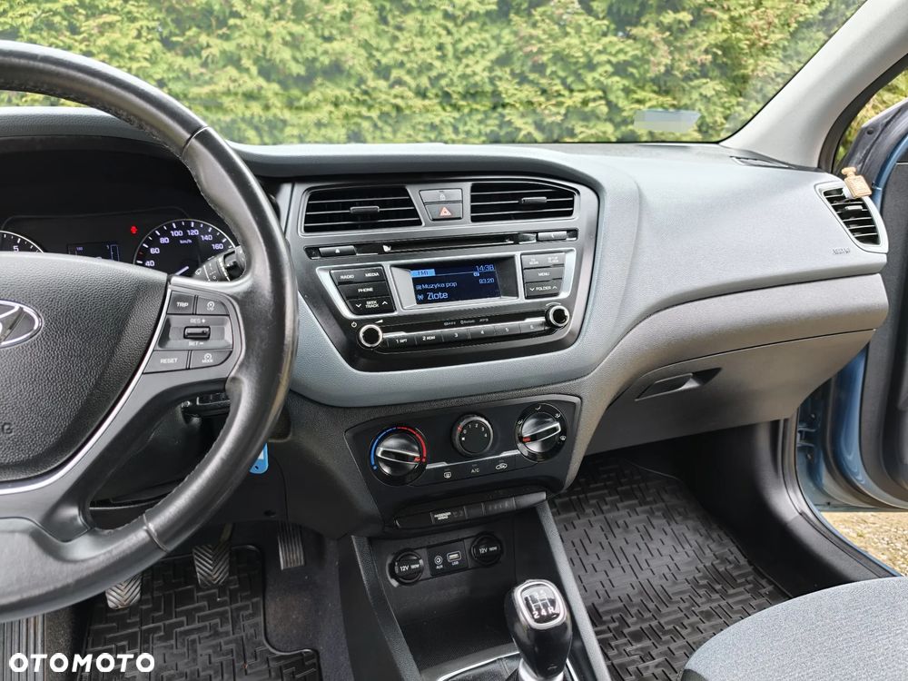 Hyundai i20 1.25 Classic + - 13