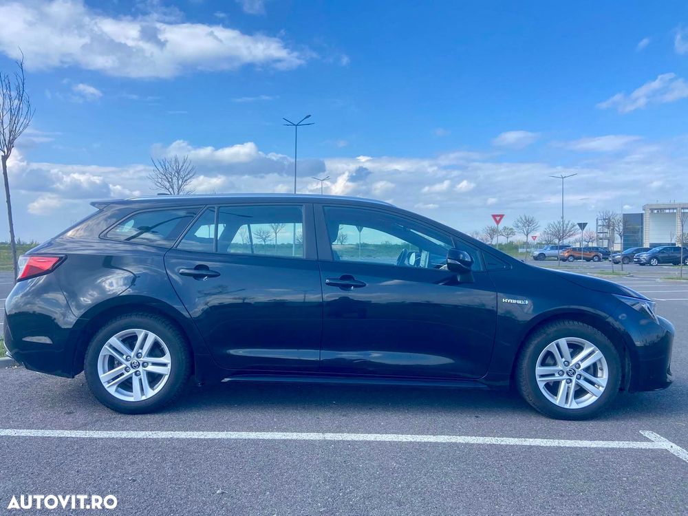 Toyota Corolla 1.8 HEV Business - 1