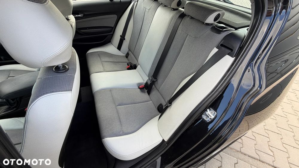 BMW Seria 1 116i Urban Line - 32