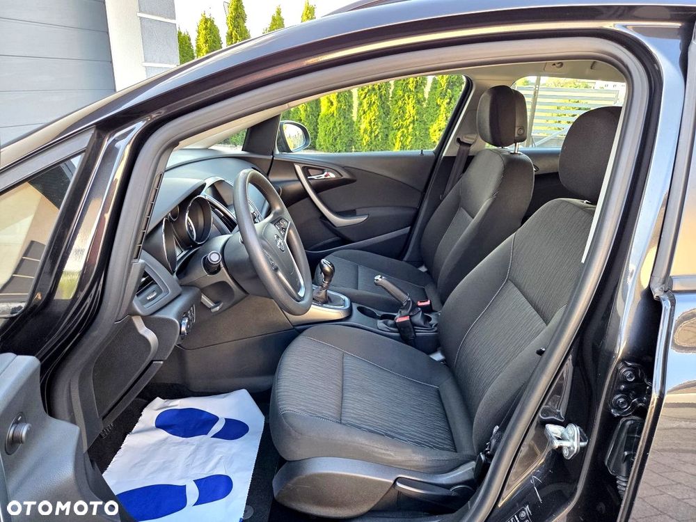 Opel Astra - 14