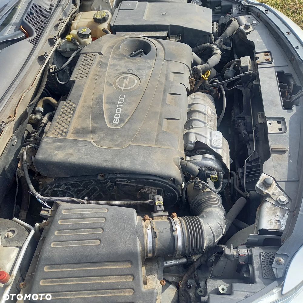 Opel Insignia - 21