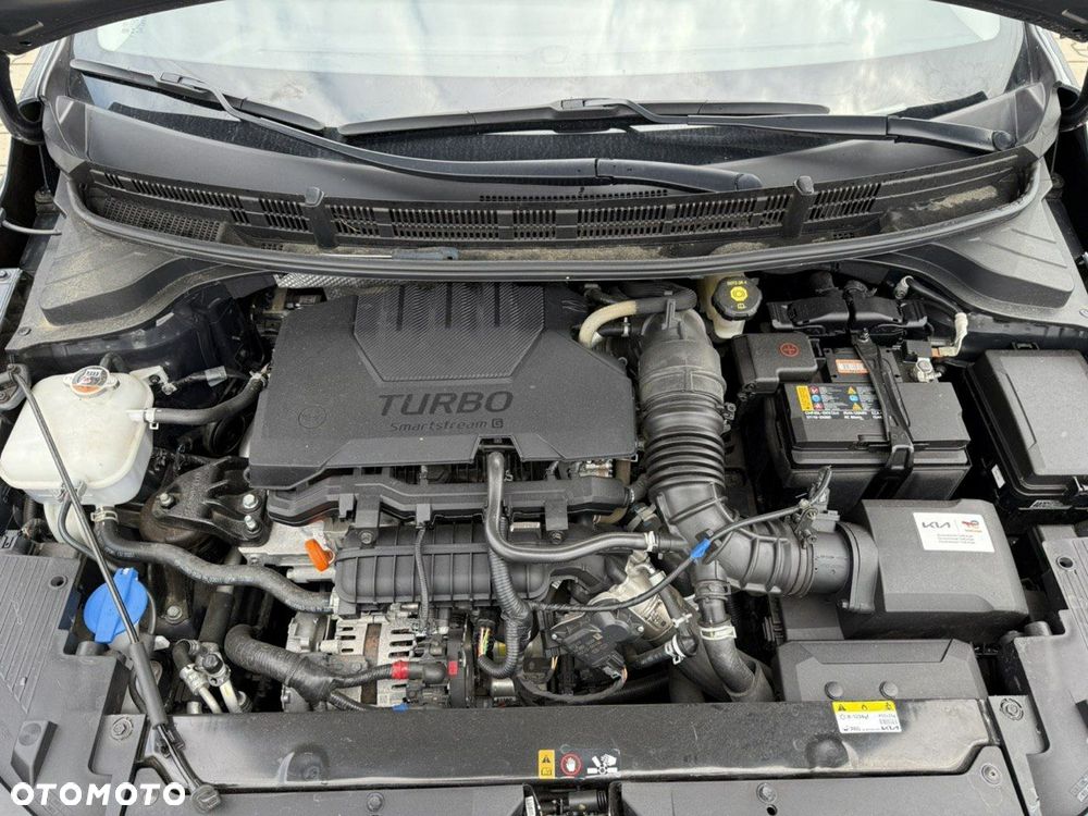 Kia Stonic - 32