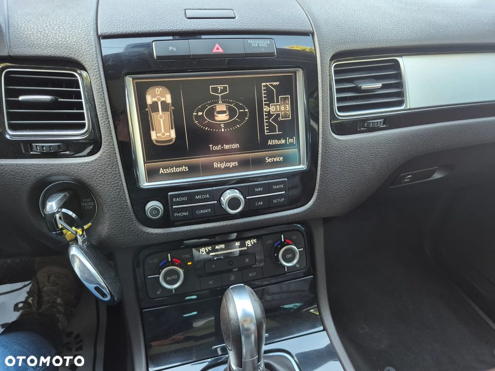 Volkswagen Touareg 3.0 V6 TDI Blue Motion DPF Automatik Exclusive - 17