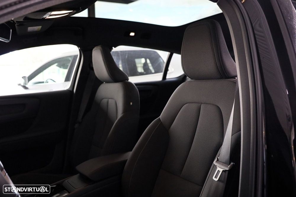 Volvo C40 Recharge Extended Range Plus - 9