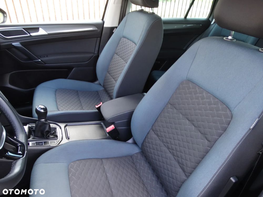 Volkswagen Golf Sportsvan - 11