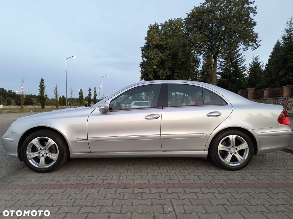 Mercedes-Benz Klasa E - 8