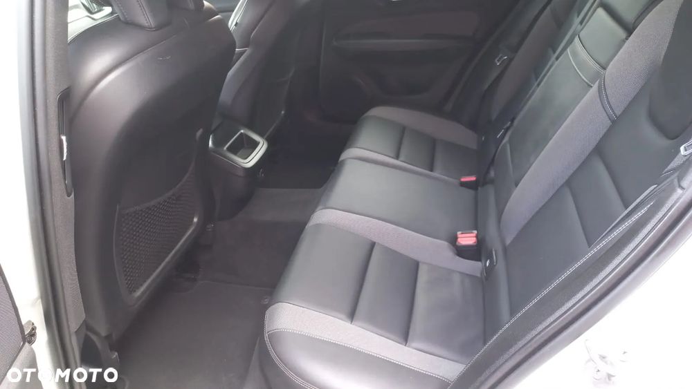 Volvo V60 B4 D Geartronic RDesign - 16