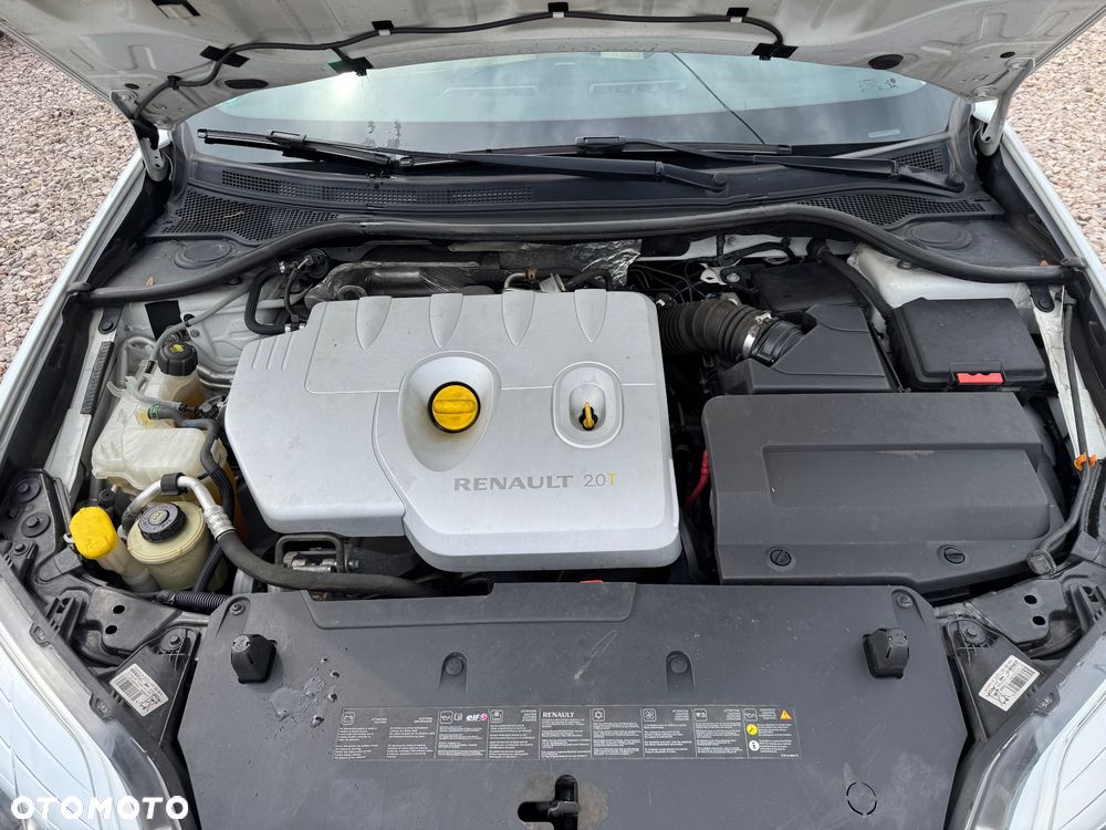 Renault Laguna 2.0T Initiale - 10