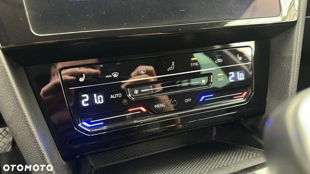 Volkswagen Passat - 22