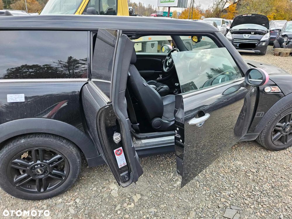 MINI Clubman Cooper D Soho - 16