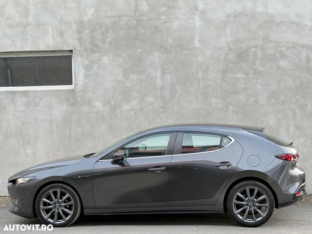 Mazda 3 - 7