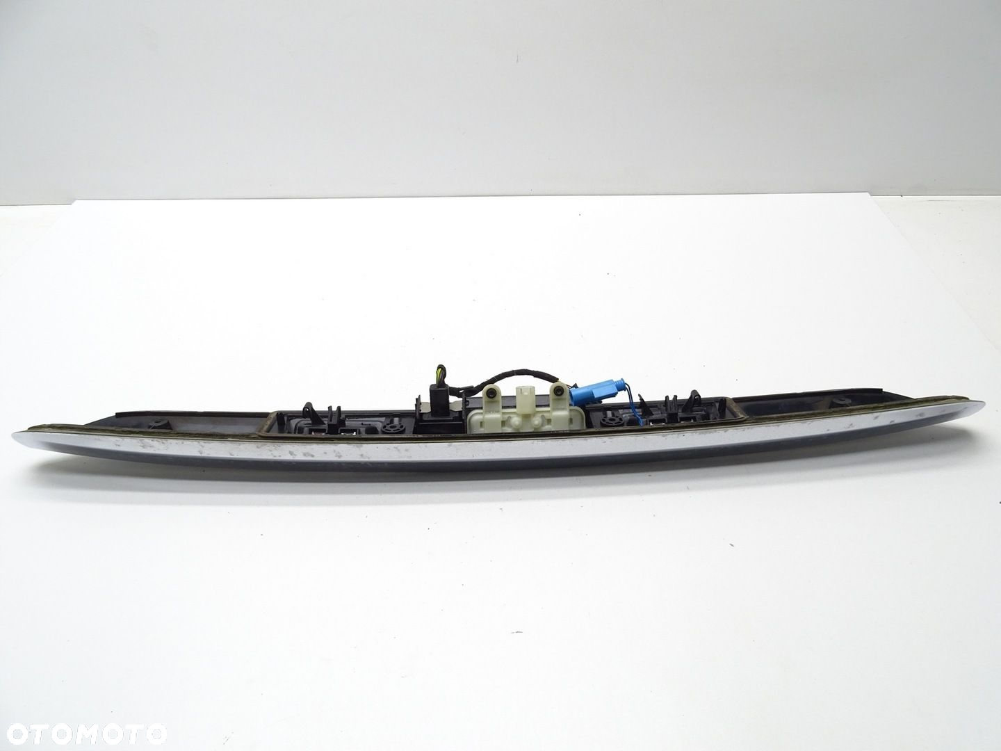 LISTWA CHROM BLENDA KLAPY TYŁ KAMERA COFANIA MERCEDES W246 B A2467405700 - 2